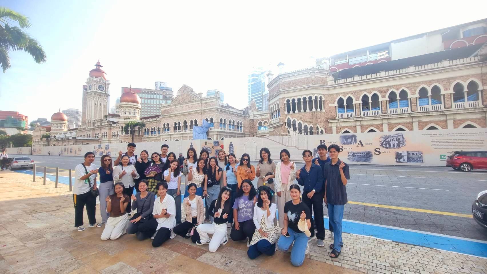 รีวิว กรุ๊ป 14-17.3.25 4 วัน 3 คืน
มาเลเซีย สิงคโปร์ น้อง ๆ โรงเรียนพัทลุง